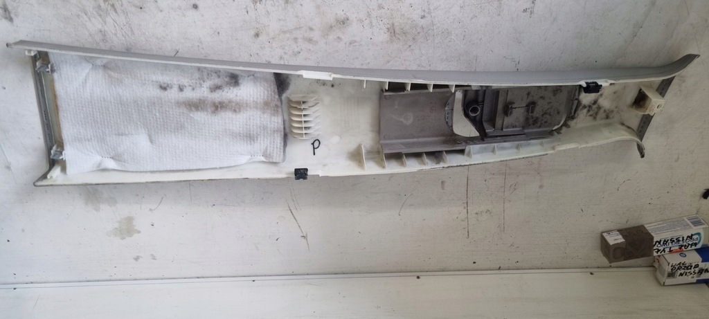 фото №9, Защита обшивка стойка среднего ml w 164