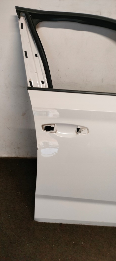 фото №3, Дверь правое перед skoda scala