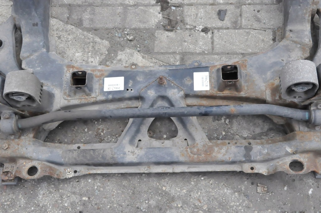 Mercedes klasa b w245 підрамник підвіска підрамник підрамник a1696200687 Зі Шроту