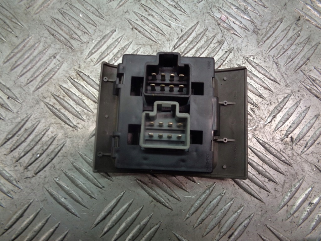 фото №1, Панель управление стекло правый задняя pt cruiser