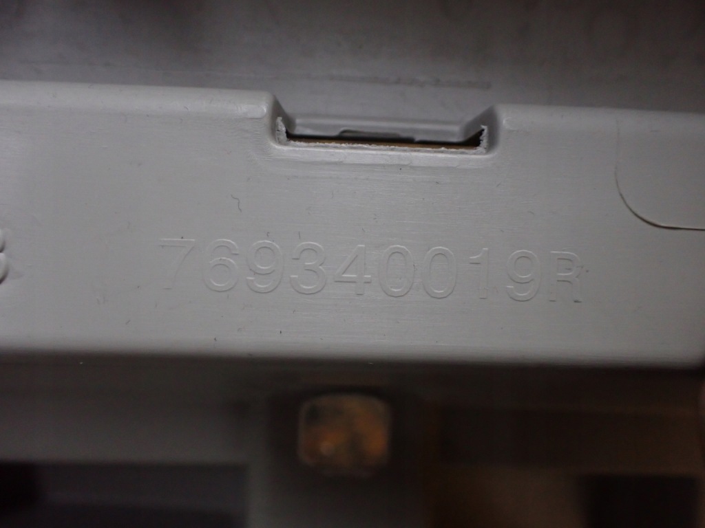 фото №8, Защита стойка правый задняя renault grand scenic iii 11r 1.6 dci 769340019r