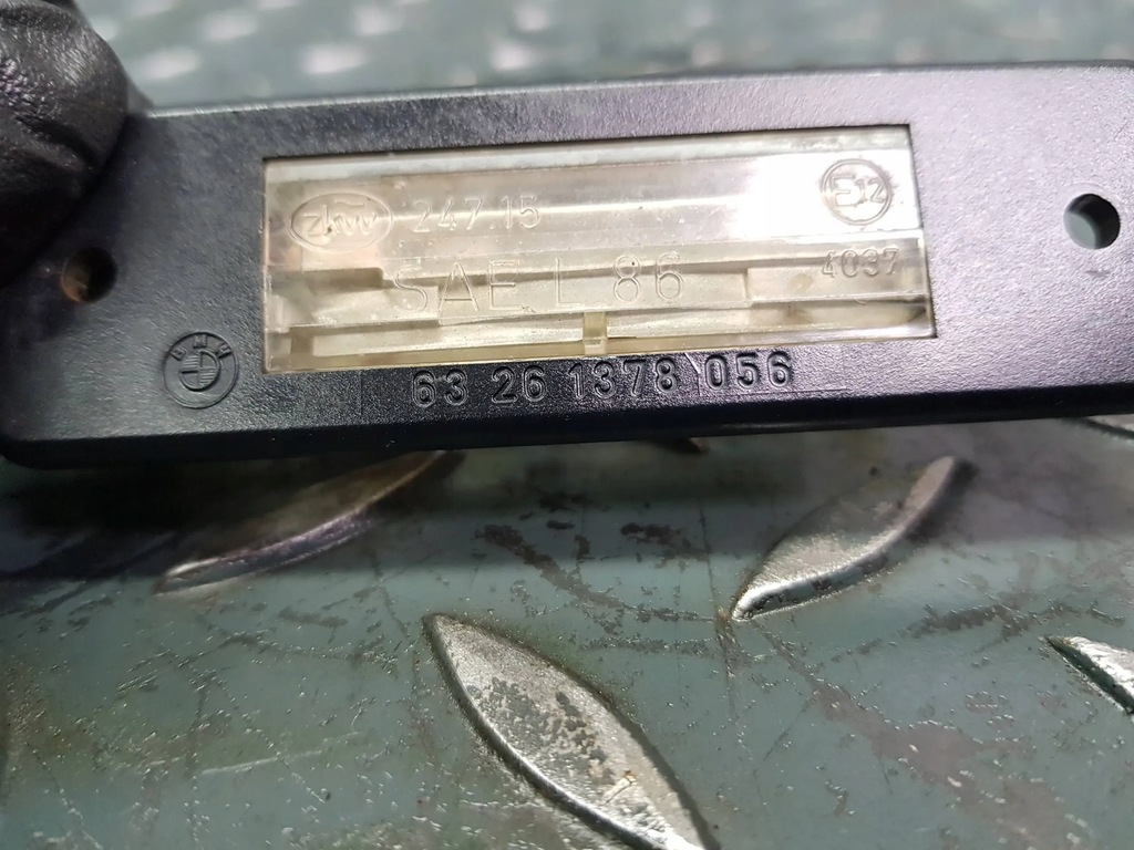 фото №7, Фонари подсветка номерного знака регистрационный крышки задняя 1 378 056 bmw e34 sedan