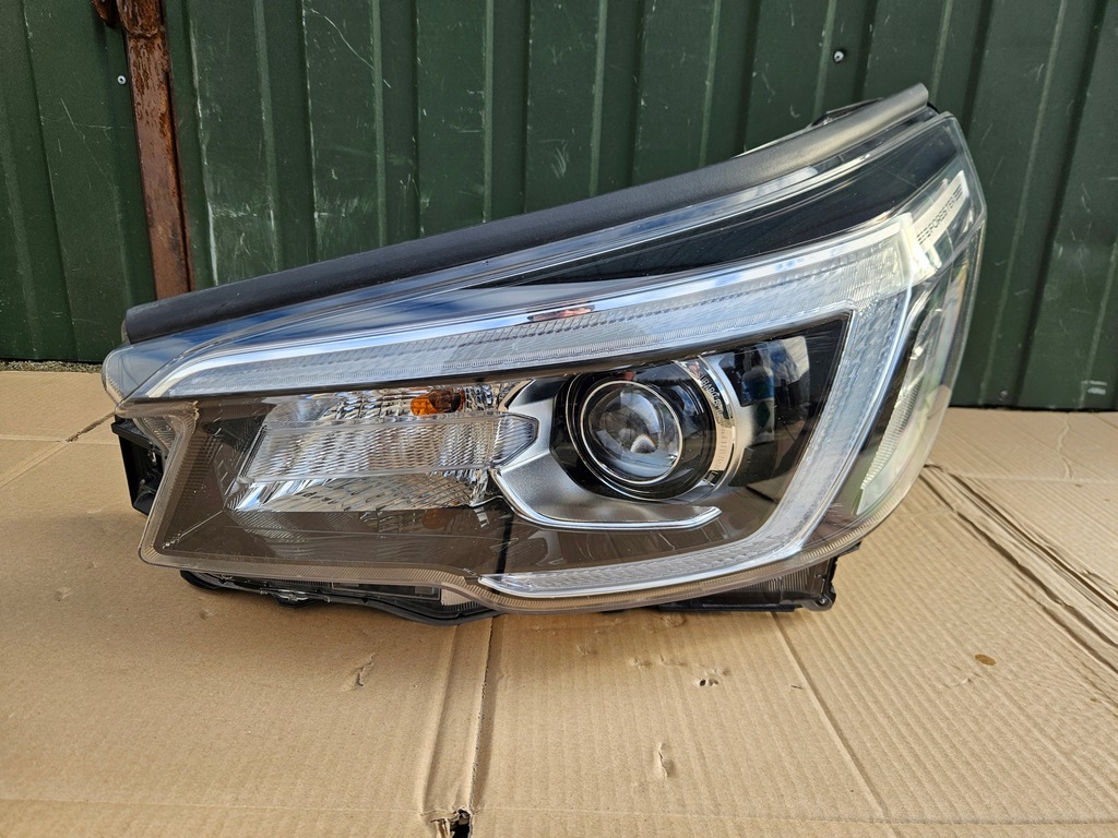 фото №1, Subaru forester v 5 лампа левый перед full led