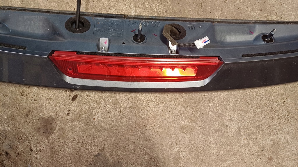 фото №7, Hyundai ix35 спойлер спойлер кришки багажника 87210-2y000