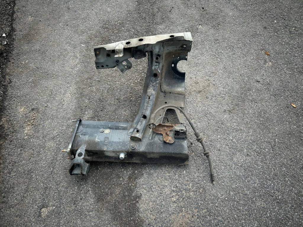 фото №3, Bmw e87 четверть перед правая i левая