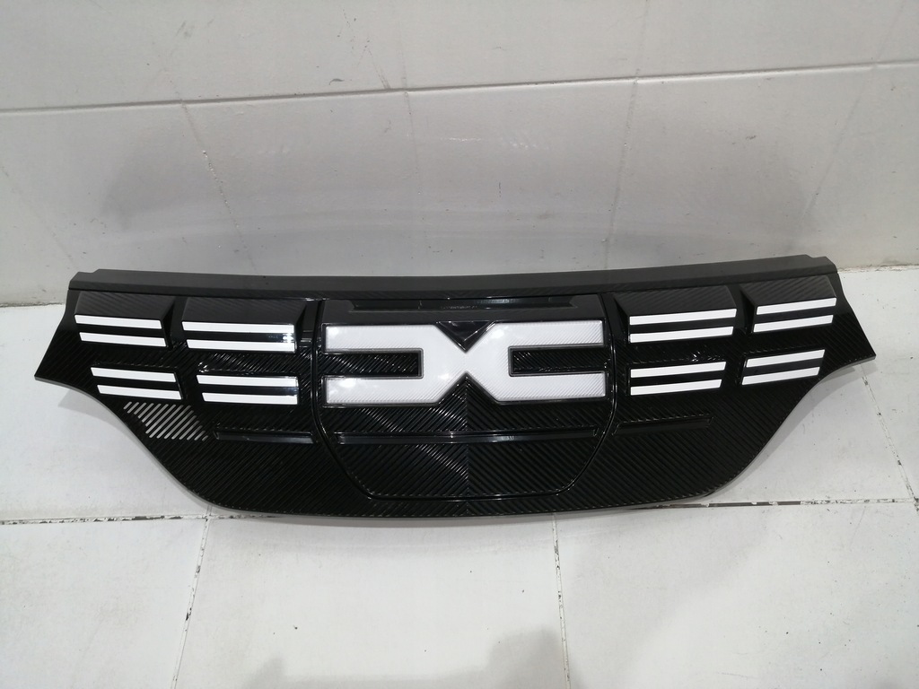 фото №1, Решётка радиатора решётка радиатора dacia spring lift hal 8715