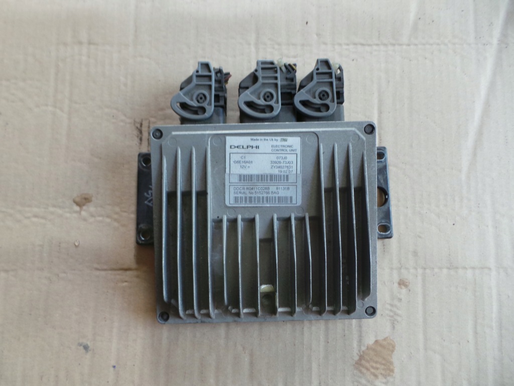 фото №2, Бортовой компьютер suzuki liana lift 1.4 ddis r0411c028c