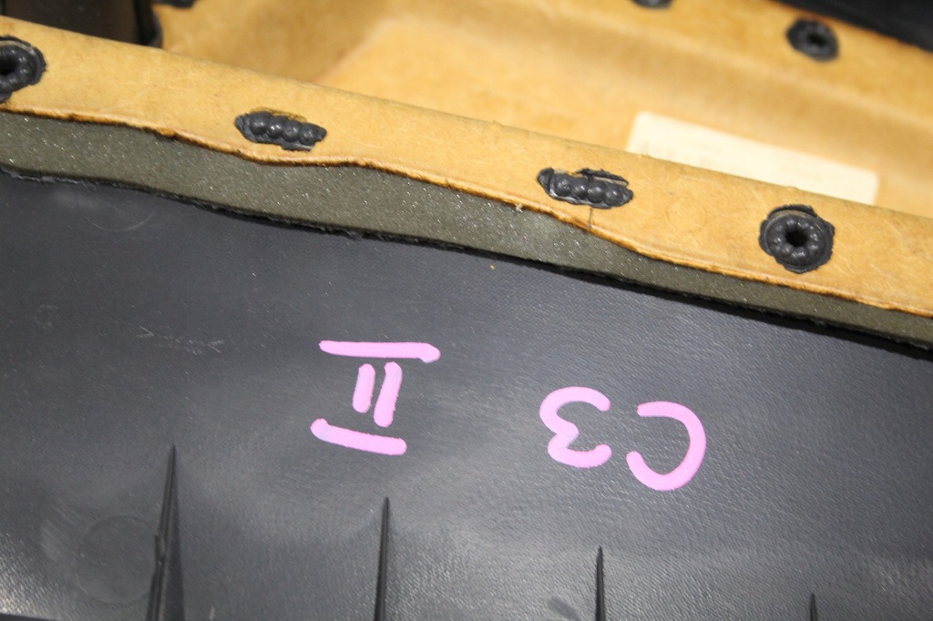 фото №6, Обивка обшивка дверь правый перед citroen c3 ii 2