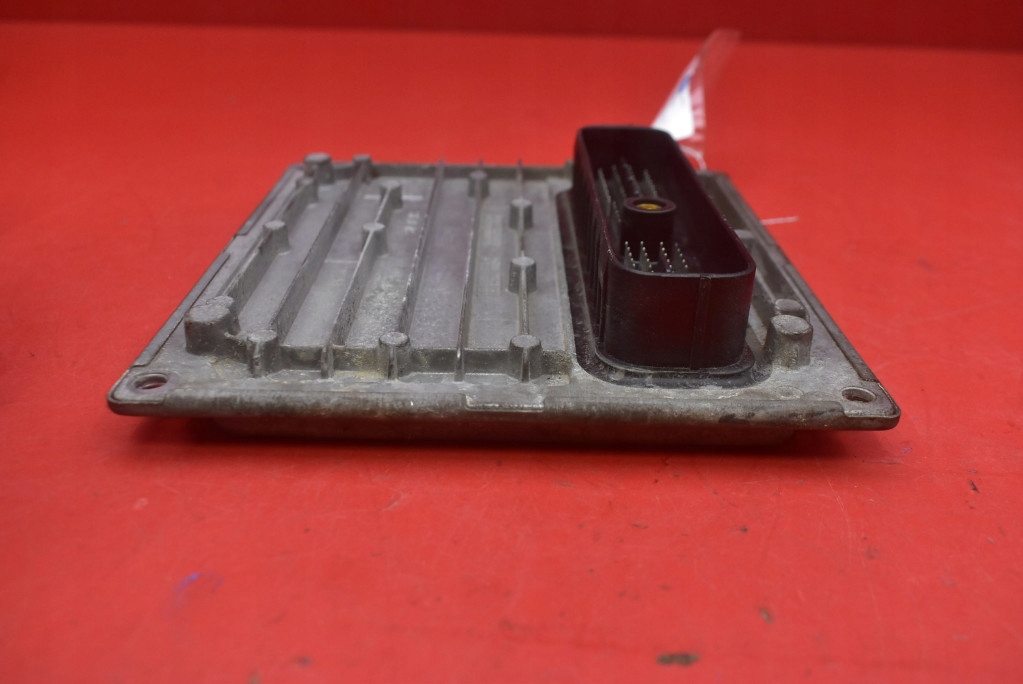 фото №7, Блок управления бортовой компьютер двигателя 4s61-12a650-nb mazda 2 ii dy 1.4 16v 80 km 03-05