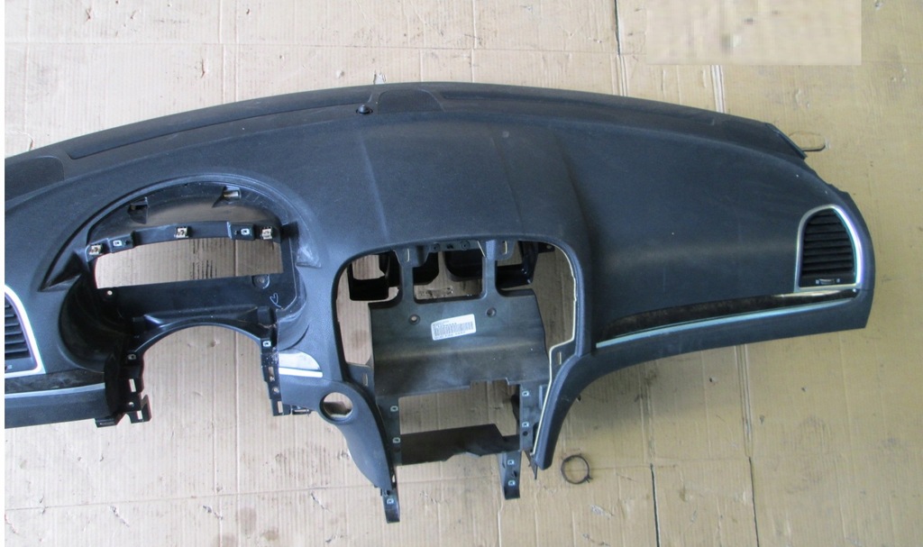 фото №13, Chrysler 300 2013 панель приладів консоль подушки безпеки подушки безпеки передні перед панель приладів 300s