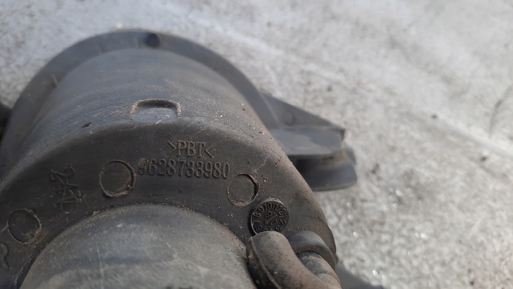 фото №4, Протитуманна фара правий перед peugeot 206 1.4b 04r