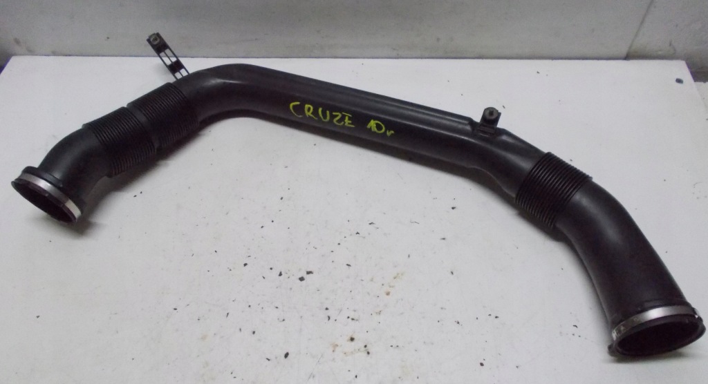 фото №1, Chevrolet cruze 2.0 d 10r труба воздухозаборник воздуха 13324547
