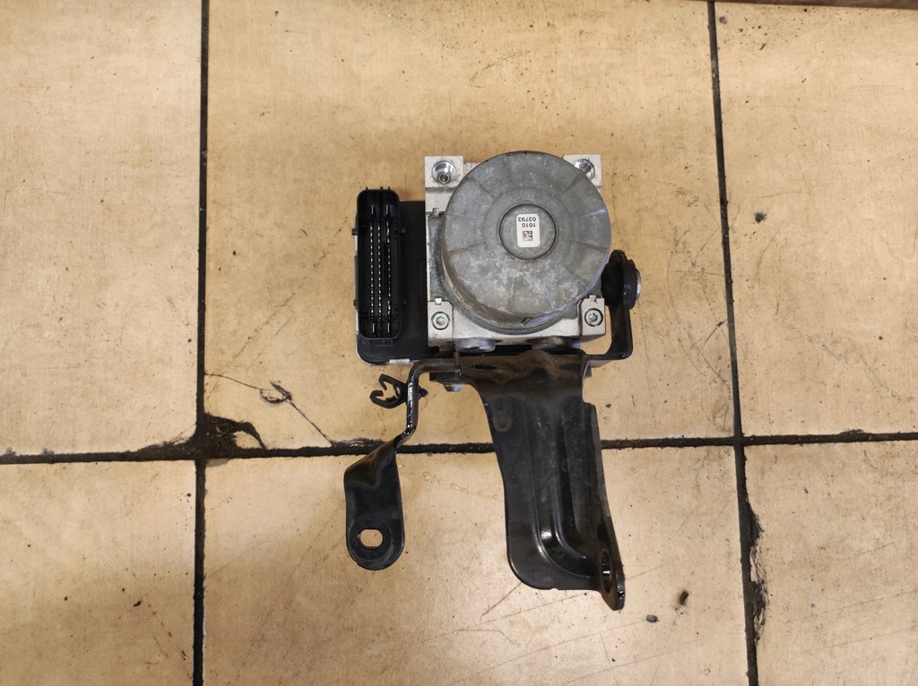 фото №7, Насос abs focus mk4 iv 4