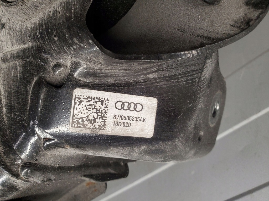 фото №14, Audi a4 s4 b9 8w 8w0505235ak с задний балка задние