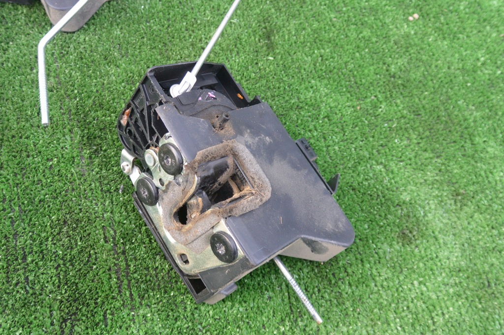 фото №11, Замок дверь левый правый перед задняя dacia renault duster ii eu