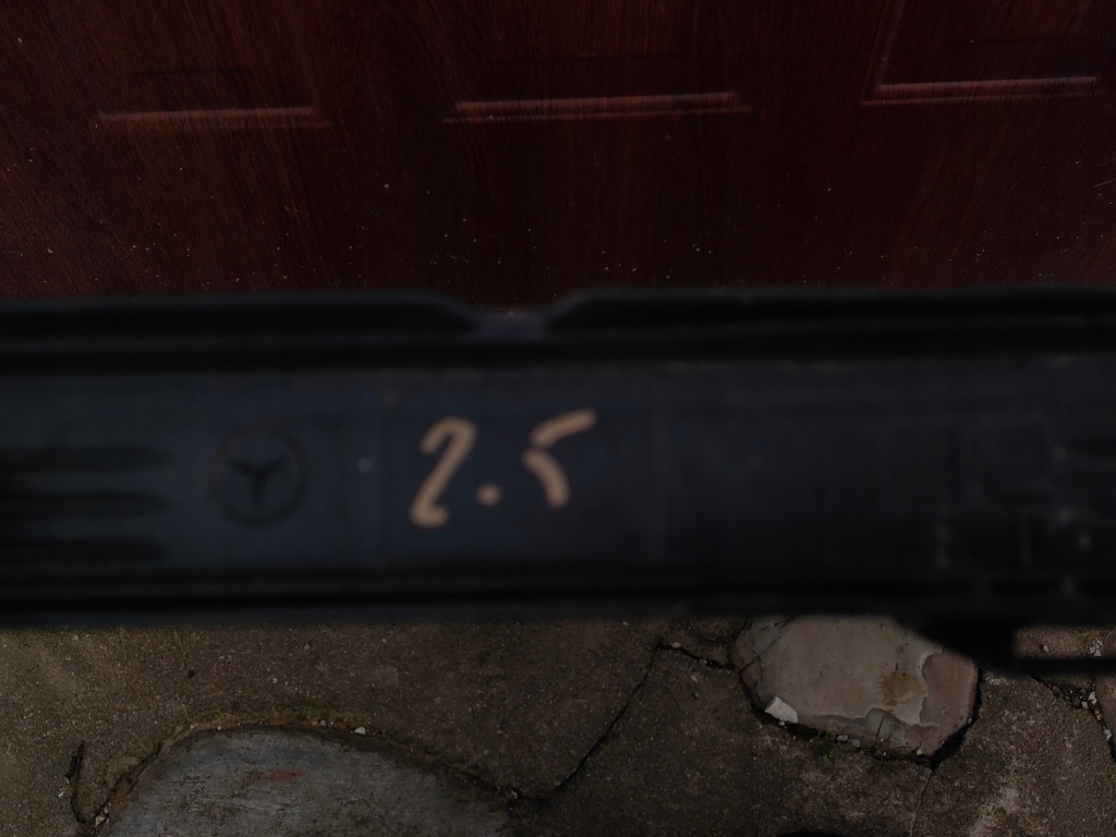 Купити Mercedes w124 радіатор води 2.5d 250d дизель