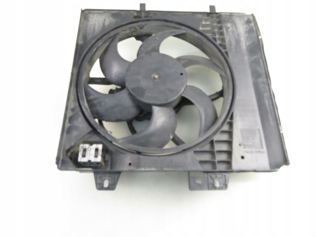 Купить Вентилятор радиатора peugeot 207 1.6 16v