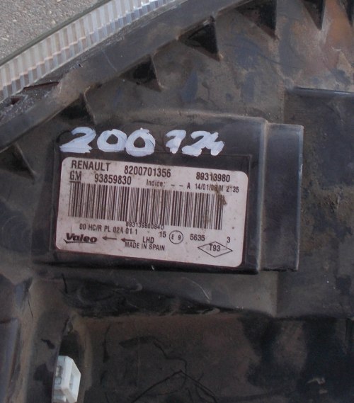 фото №7, Renault trafic ii opel vivaro a 06- права передня лампа 8200701356