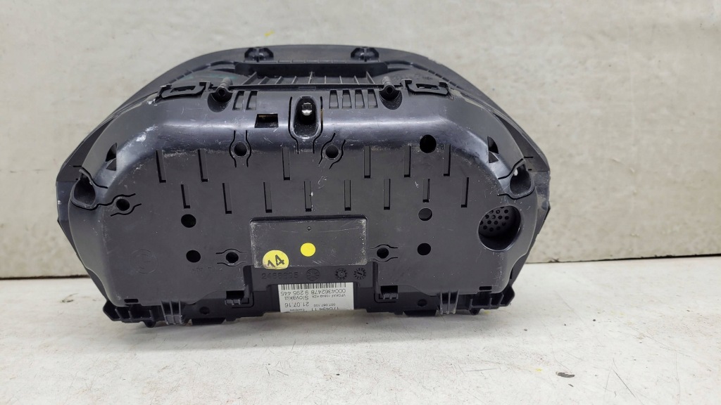 Bmw 2 f45 лічильник прилади 9295445 Доставка