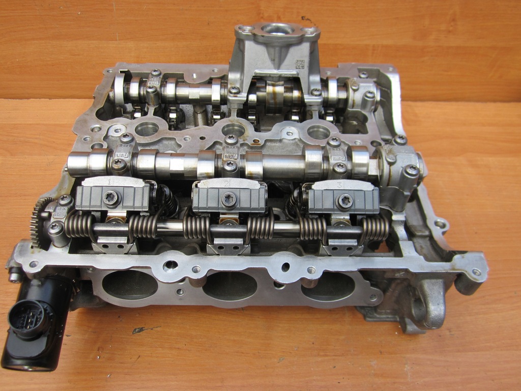 фото №11, Bmw mini f55 f60 1.5 b38a15a b38 головка 8638085 відфрезерована bez вали