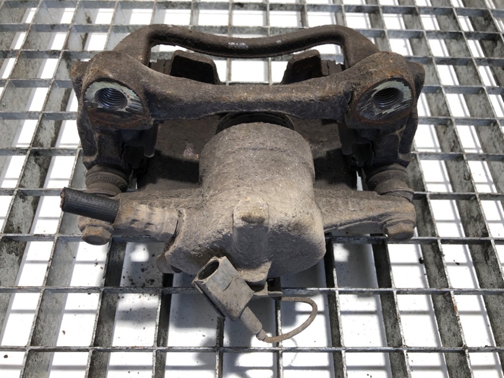 фото №5, Суппорт правый задняя fiat ducato iii bus