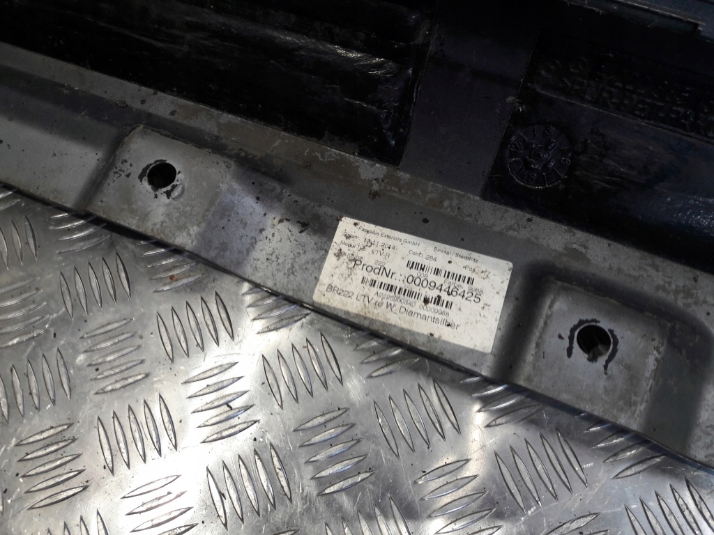 фото №16, Mercedes s w222 2014r молдинг поріг колір 9988