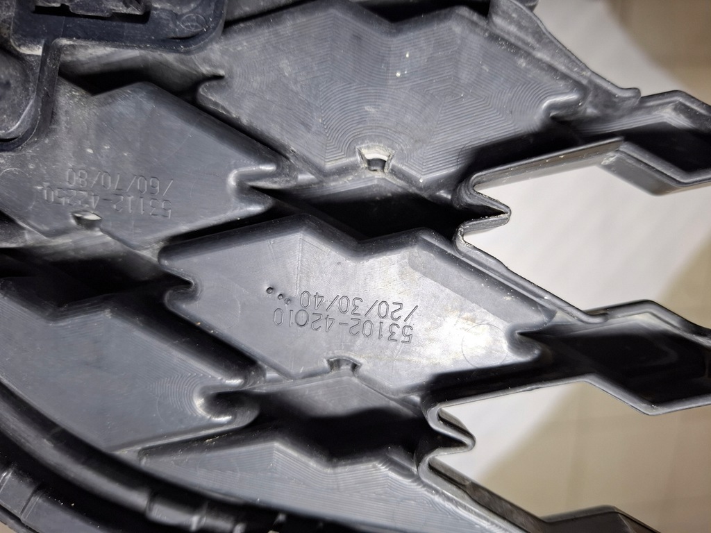 фото №12, Решётка радиатора решётка радиатора toyota rav4 v 2020- 53112-42250 53102-42010 2x pdc bez камеры