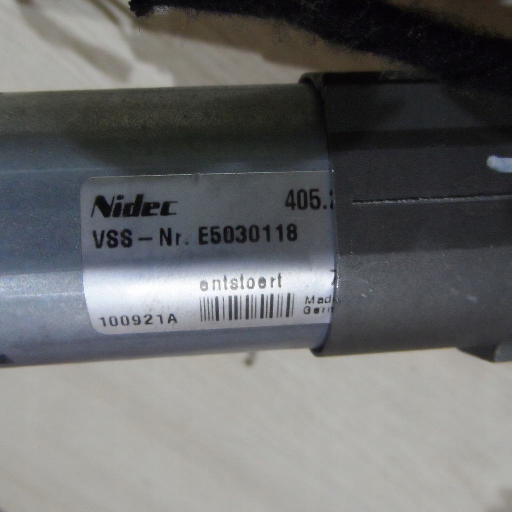 фото №6, Моторчик привід петля лівий кришки задня audi a7