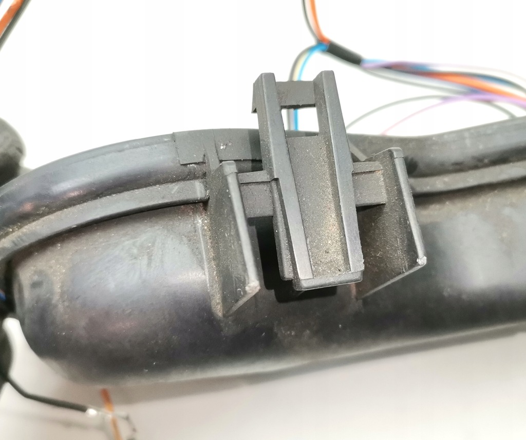 фото №9, Крышка заглушка лампы mondeo mk3 левая