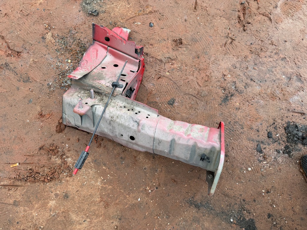 фото №2, Лонжерон четверть левый перед volvo v40 ii