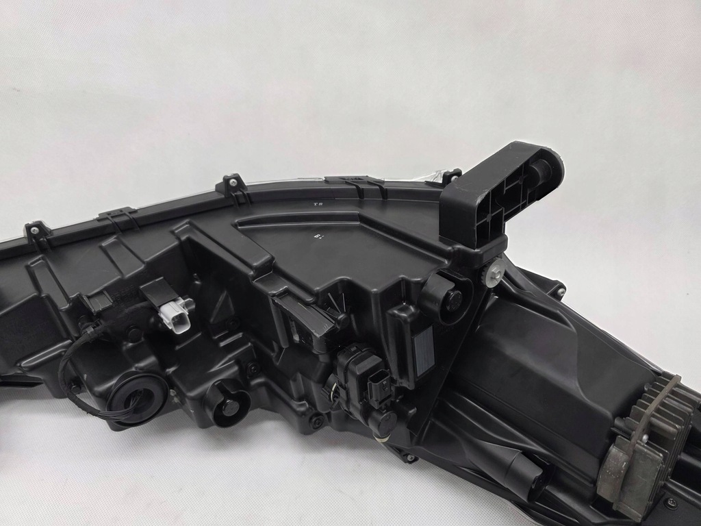 фото №13, Toyota corolla cross 2020 лампа перед передняя левая full led 16-184