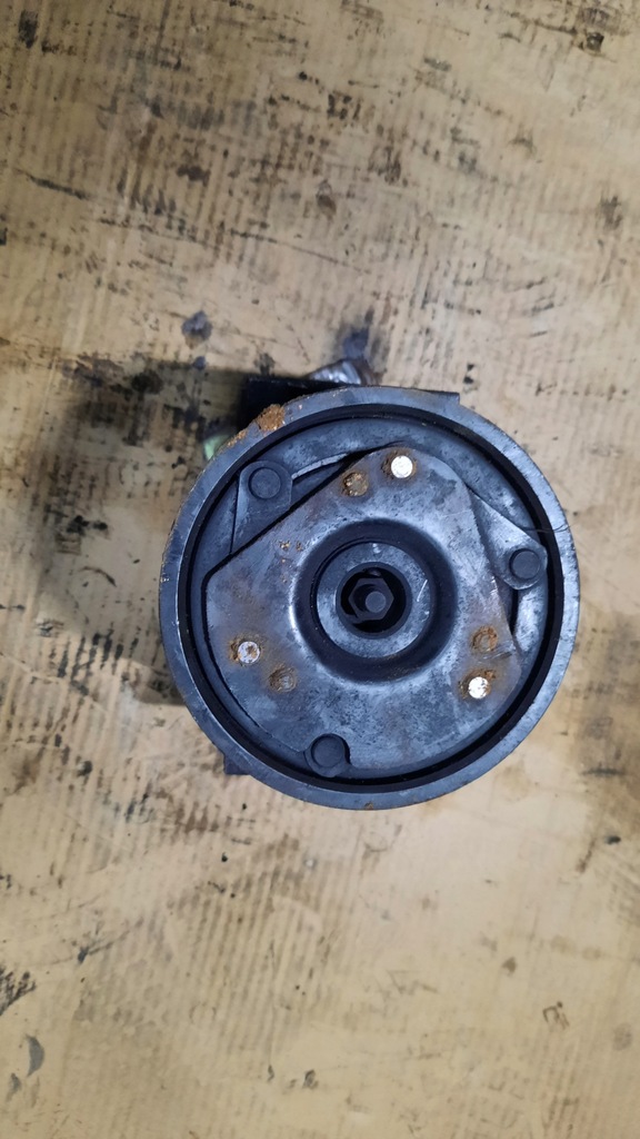 фото №3, Компресор кондиціонера renault megane 1.6b 00r