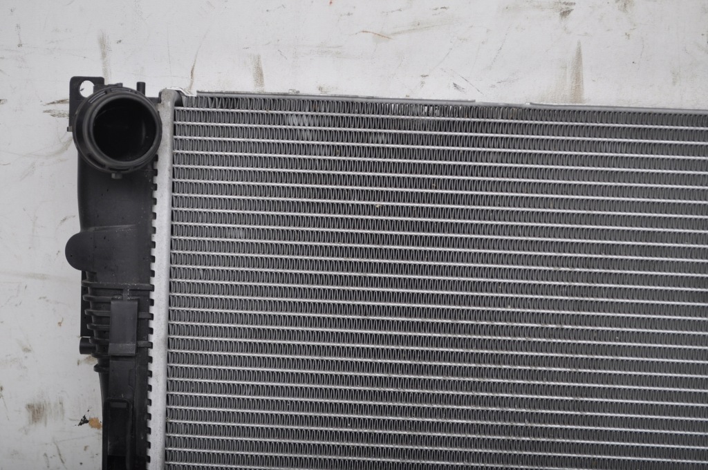 Bmw f20 радиатор воды 8678027 с Разборки