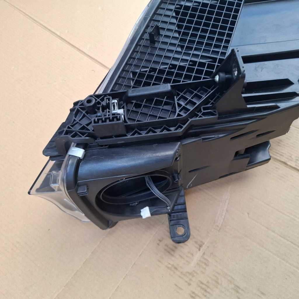 Купить Лампа передняя левая адаптивный led bmw x5 f15 x6 f16 f85 f86 рестайлинг  lci 7442647