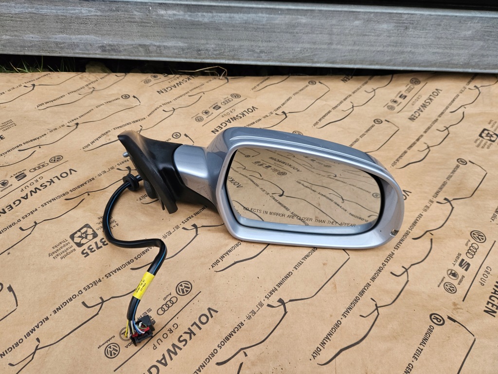 фото №1, Audi a5 8t lift sportback lz7g дзеркало праве 14 pin