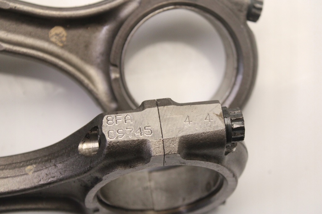 фото №6, Toyota corolla verso ii 2.2 d поршень поршни шатун шатун