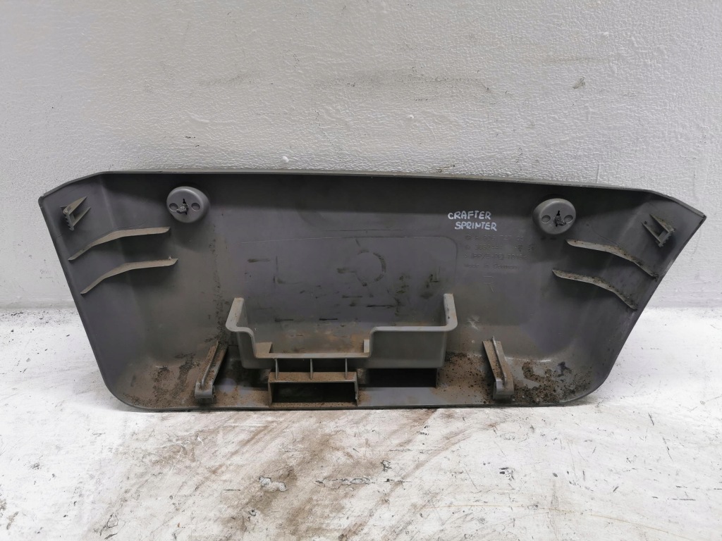 Бардачок двері правий перед mercedes sprinter w906 Ціна