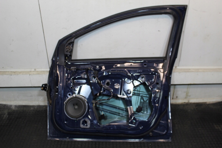 фото №2, Дверь правый перед ford focus iii mk3 r6
