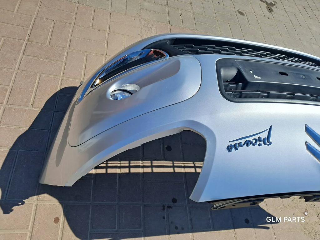 фото №10, Citroen c3 picasso бампер передний kompletny серебристый