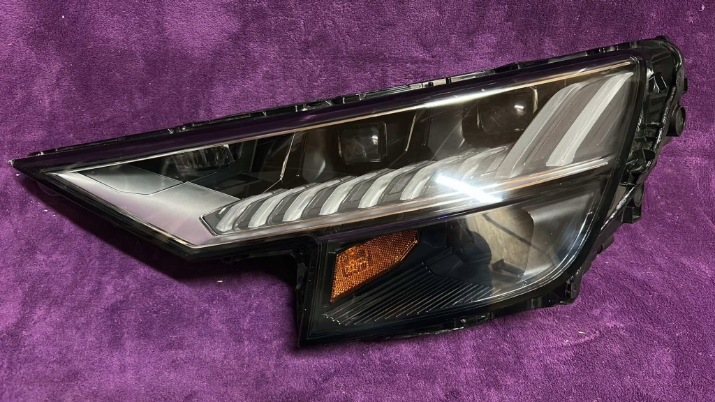 фото №10, Лампа audi q8 full led ліва usa 4m8941035b matrix комплектна