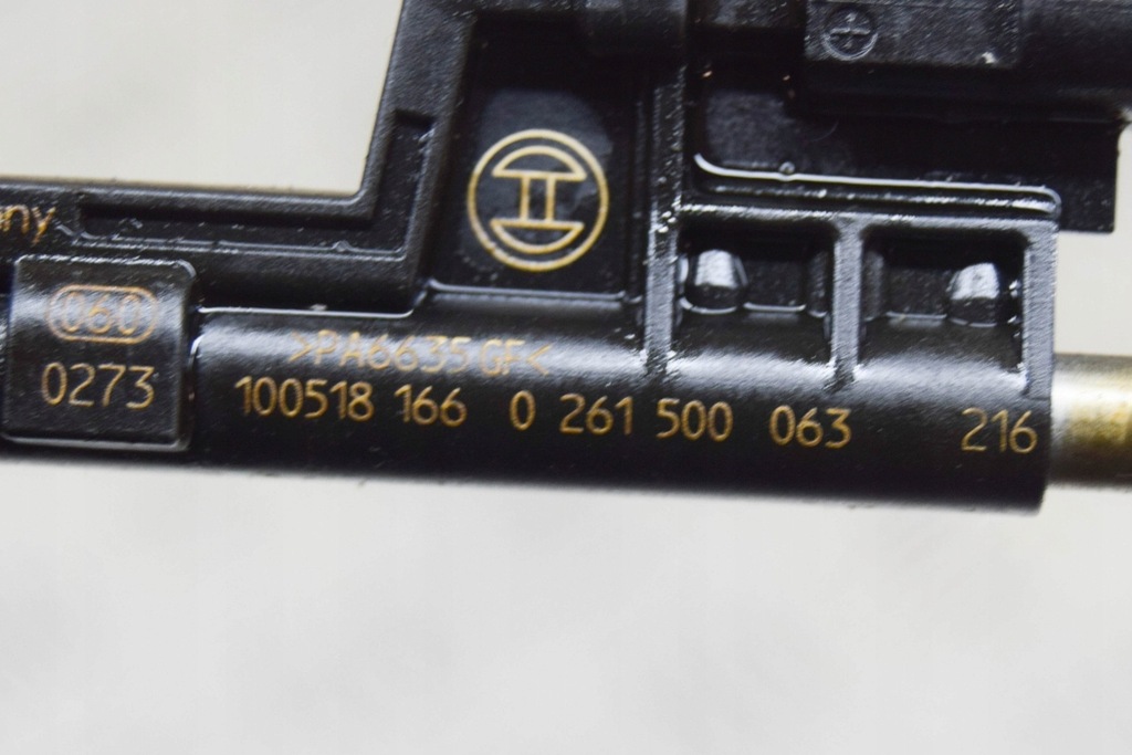 фото №6, Bmw 3 e92 форсунка пального 0261500063 7568607 3.0 бензин 225kw 2009