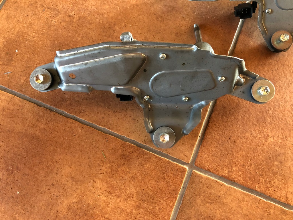 фото №4, Моторчик дворники задняя mazda 6 gh gs2a-67450