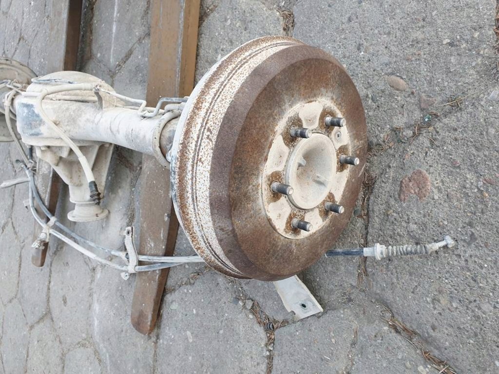 фото №8, Isuzu d-max i 11r 3.0 td 4jj1 мост задний дифференциал