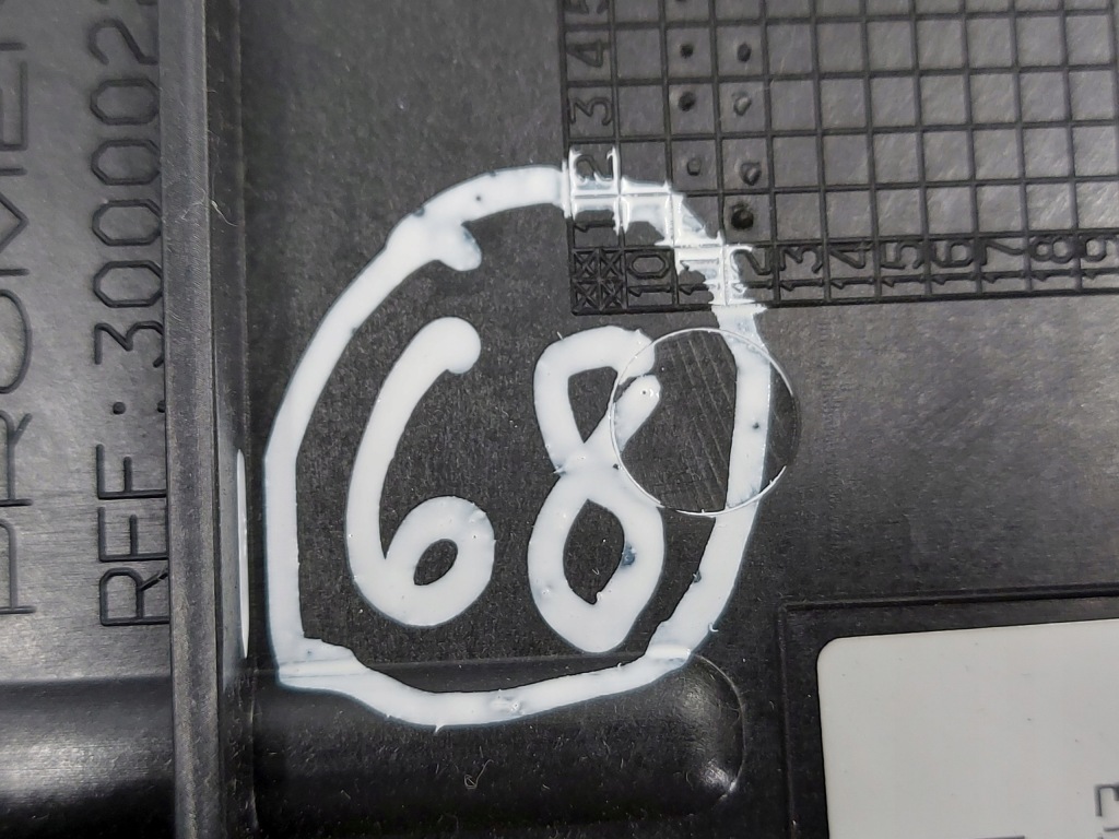 Citroen ds4 13r направляющая защита солнцезащитных 96784296zd Цена