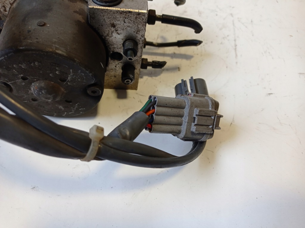 фото №6, Насос abs nissan almera 476002n310