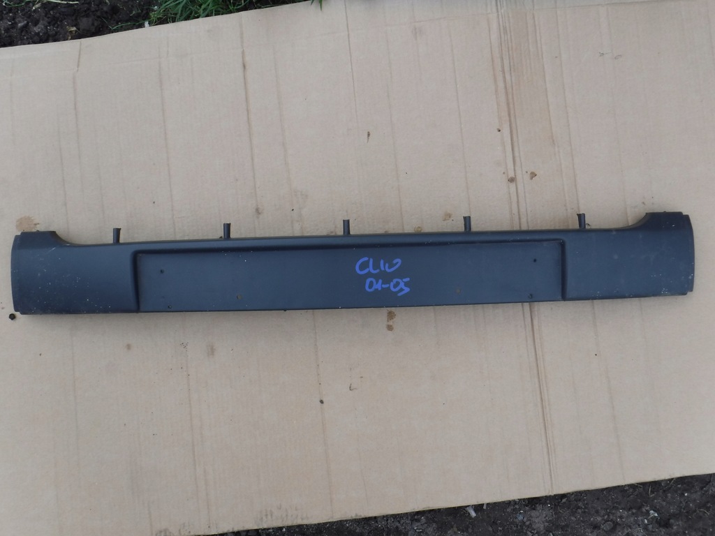 фото №1, Накладка номерного знака перед renault clio ii lift