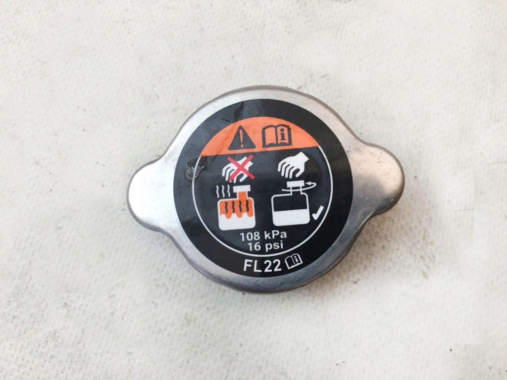 фото №1, Mazda 3 2.5 iv 19- крышка радиатора