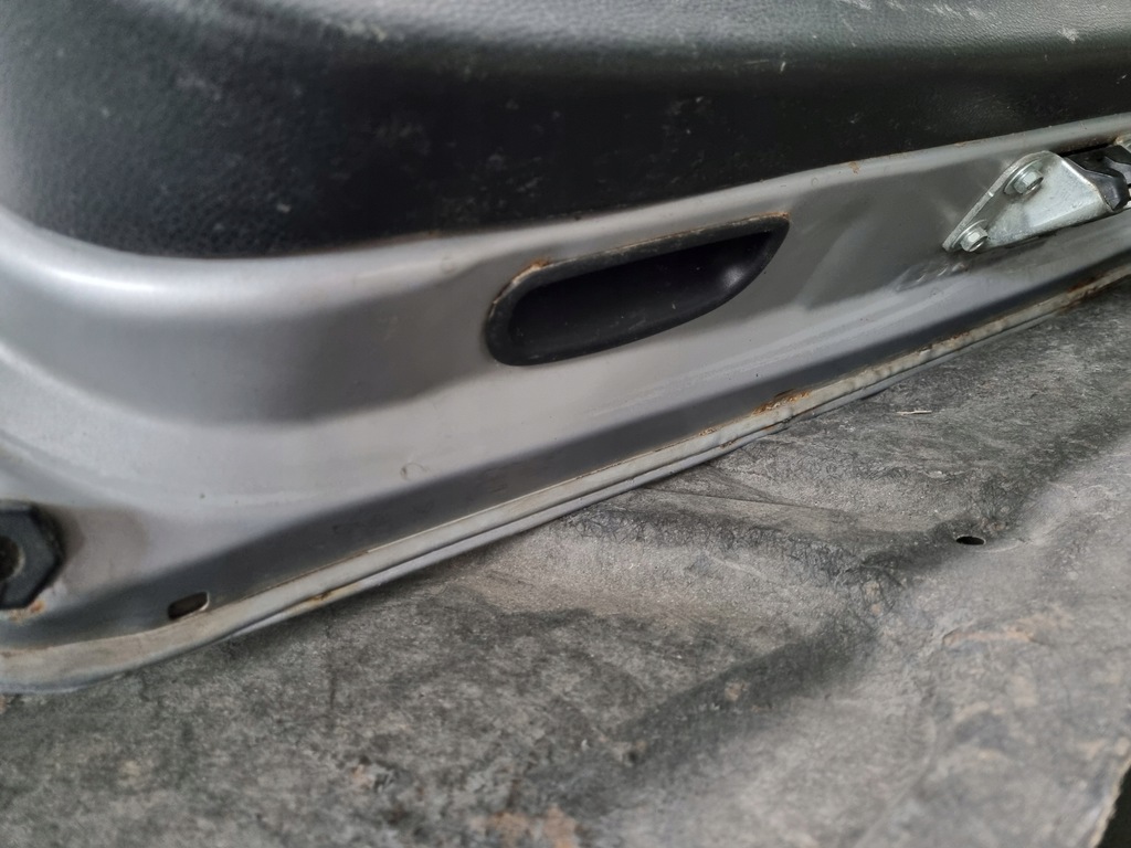 фото №15, Крышка багажника багажника mitsubishi outlander i 2.0 4g63 03-06r