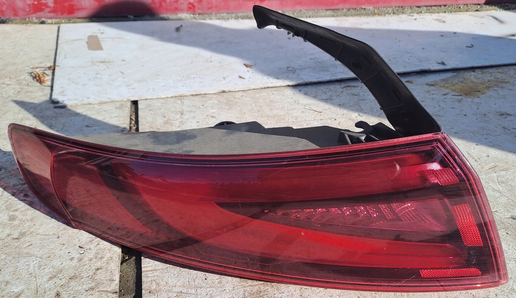 фото №1, Лампа левая задняя led alfa romeo giulia 20690107 505485590