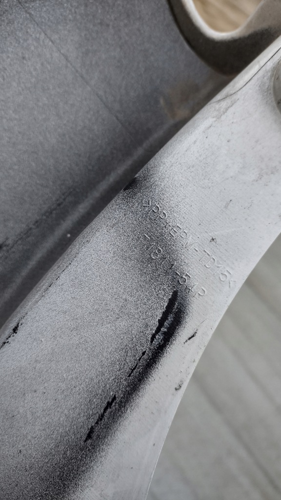 Suzuki vitara iii 2015- бампер задняя задний pdc 71811-54p Цена